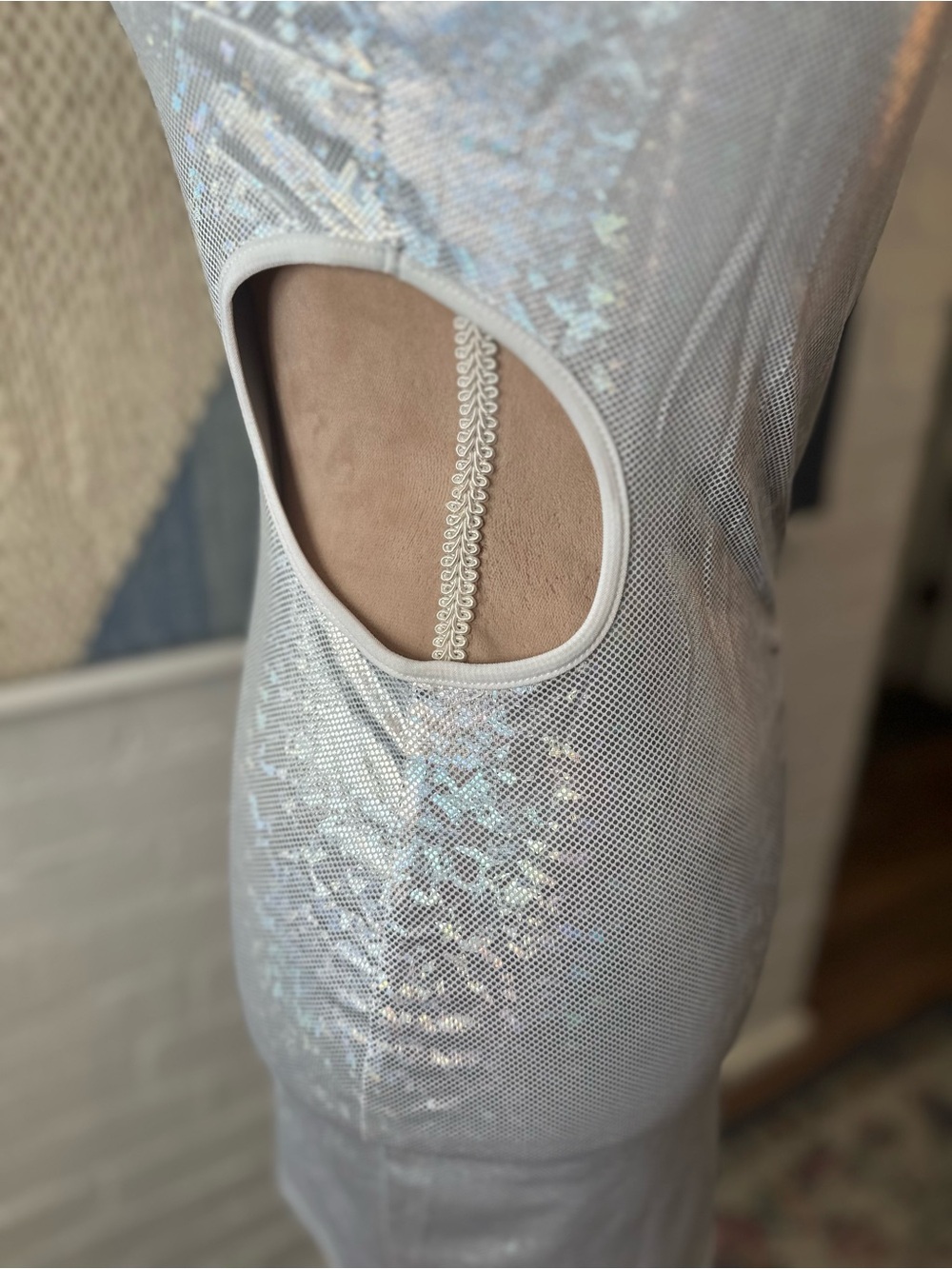NWT Forever 21 Cut Out White Shimmer Bodycon Dress - Picture 7 of 12